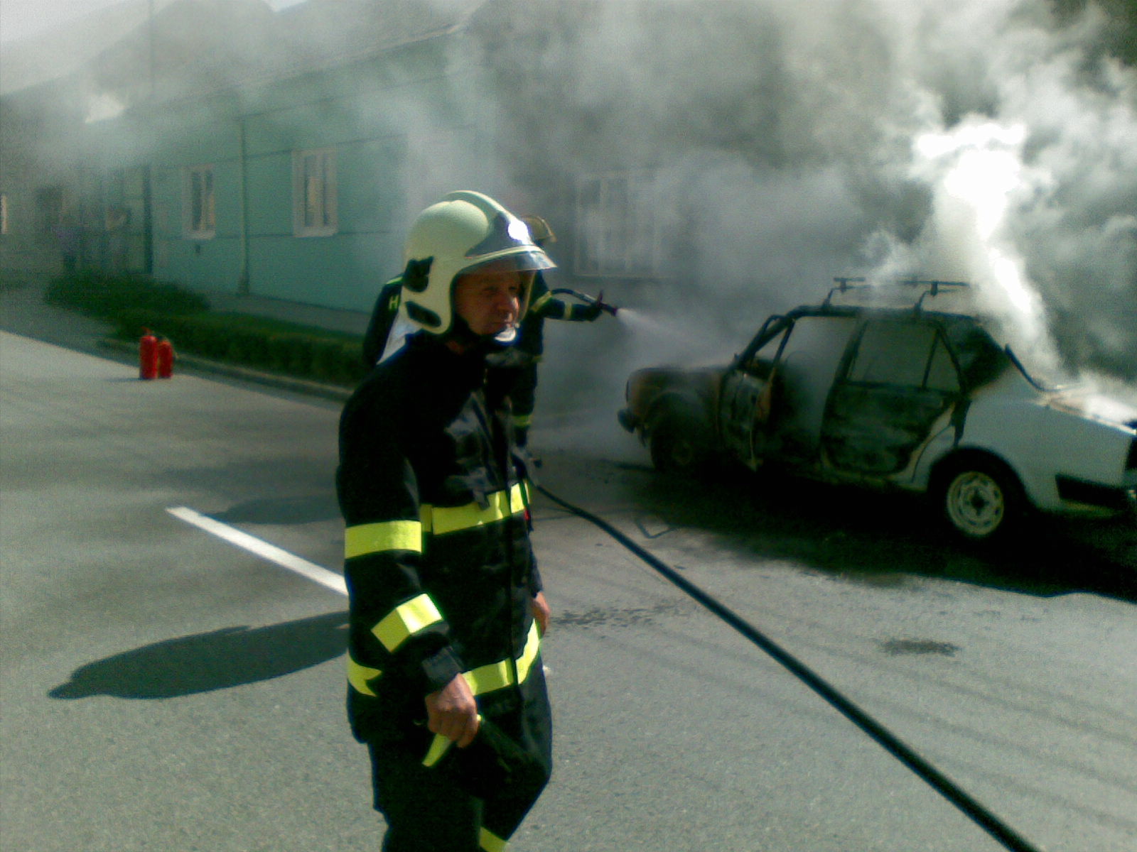 2009-09-01-požár auta Týnecká Grygov-01