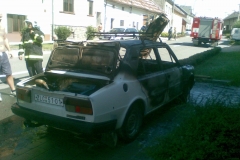 2009-09-01-požár auta Týnecká Grygov-08